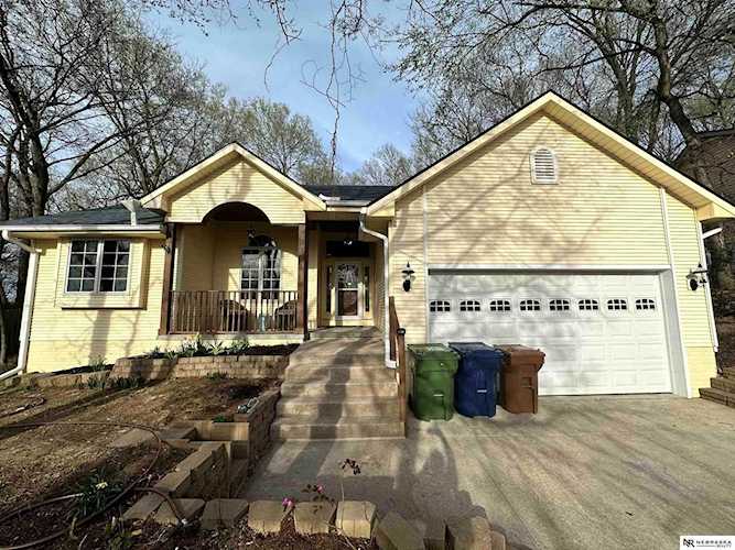 11701 Trumble Loop Bellevue, NE 68129 | MLS 22308010 Photo 1