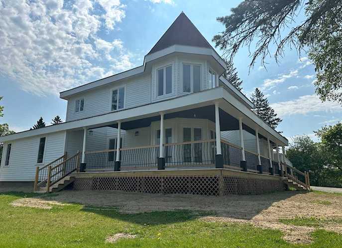 30 Elm St Fort Kent, ME 04743