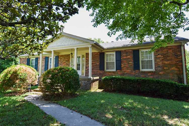 1191 Blackshear Dr Gallatin, TN 37066