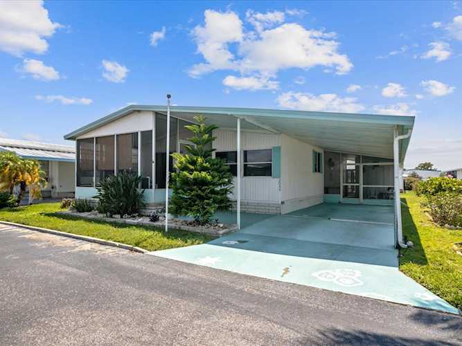 2049 Kona Dr Holiday, FL 34691