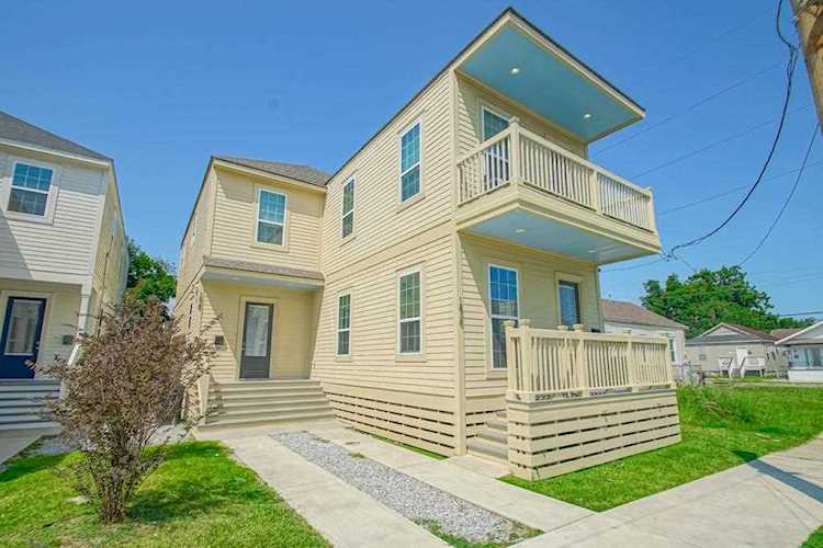 1826 28 Onzaga St New Orleans, LA 70116