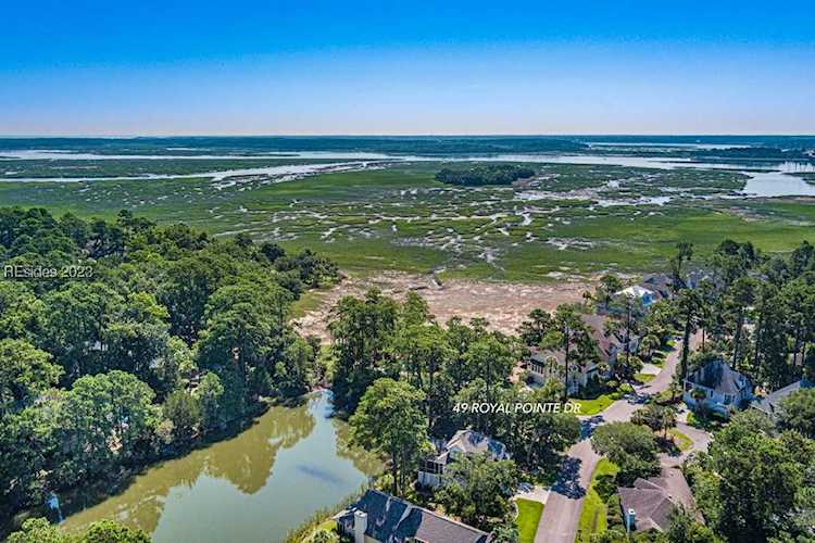 49 Royal Pointe Dr Hilton Head Island, SC 29926