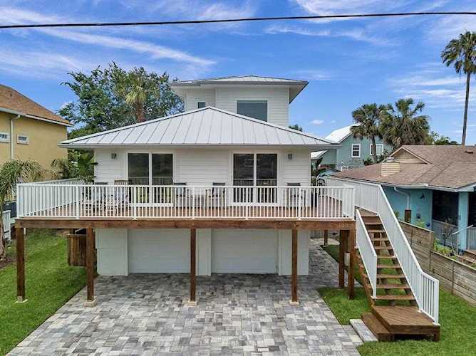 113 Ferdinand Avenue St Augustine Beach, FL 32080