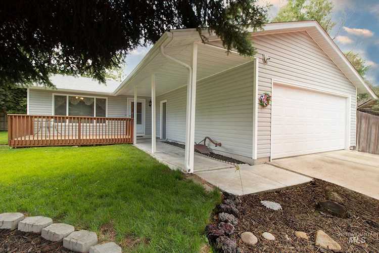 Build Idaho- Prepare to be Moved! Idaho's Ultimate Home Search Photo 1