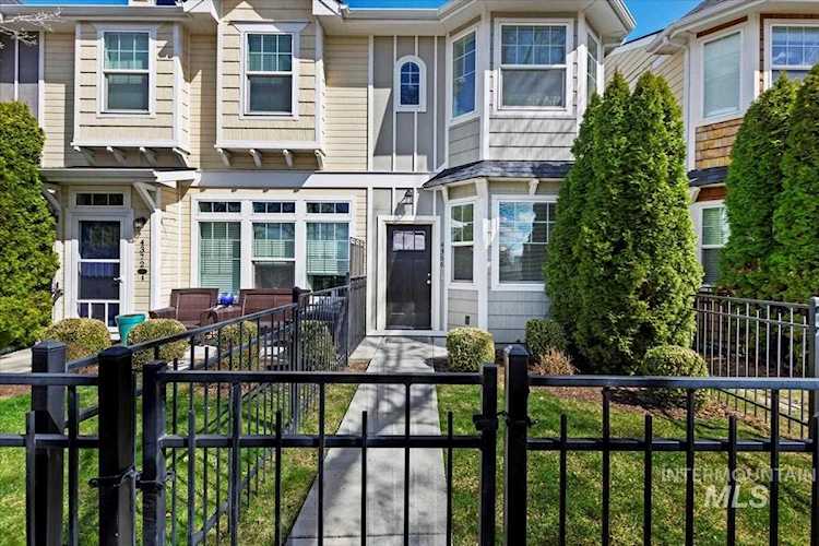 Build Idaho- Prepare to be Moved! Idaho's Ultimate Home Search Photo 1