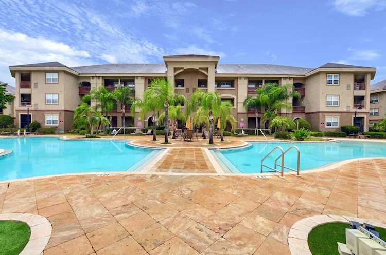 1610 Raena Dr #215 Odessa, FL 33556
