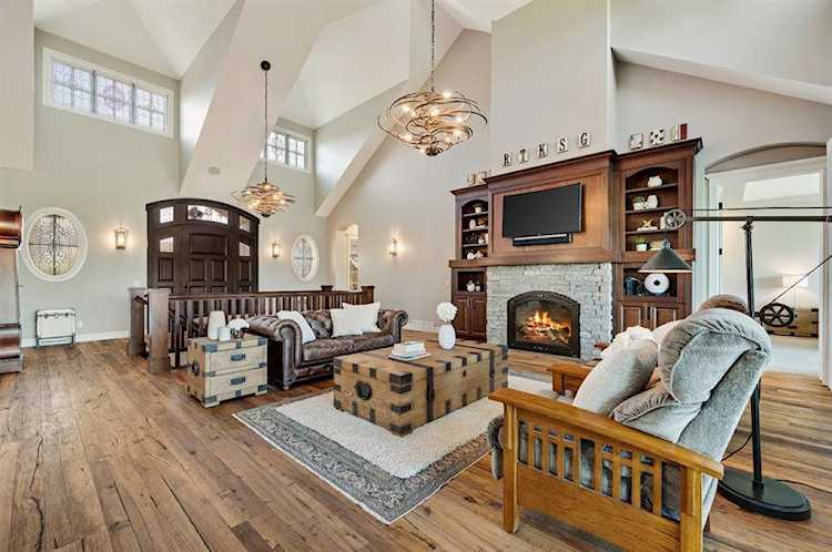 140 Cranbrook View SE Calgary, AB T3M 1W6