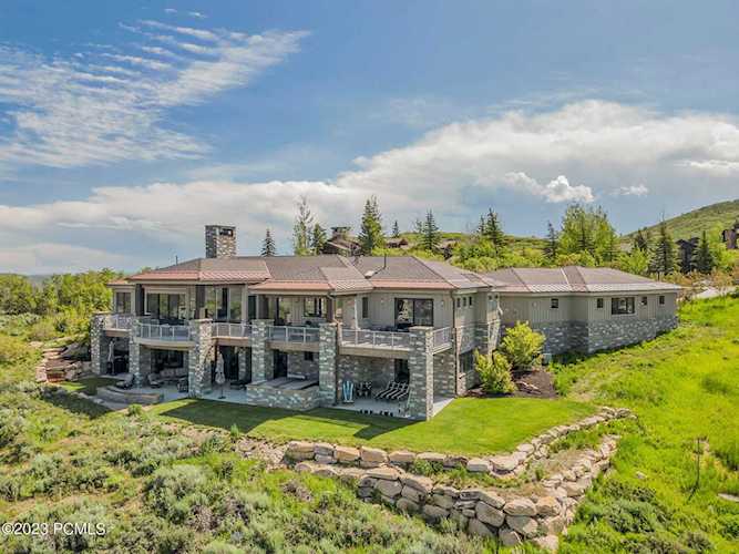 25 Foxwood Ct Park City, UT 84060