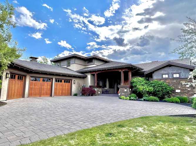 65925 Pronghorn Estates Dr Bend, OR 97701