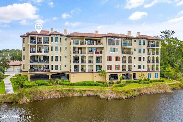3958 Baymeadows RD Jacksonville, FL 32217