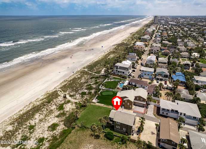 100 Rose PL Neptune Beach, FL 32266