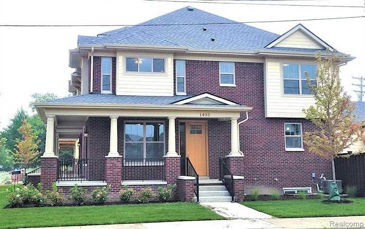 1360 Calumet St Detroit, MI 48208