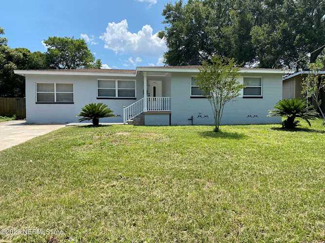 2440 Marble DR Jacksonville, FL 32211