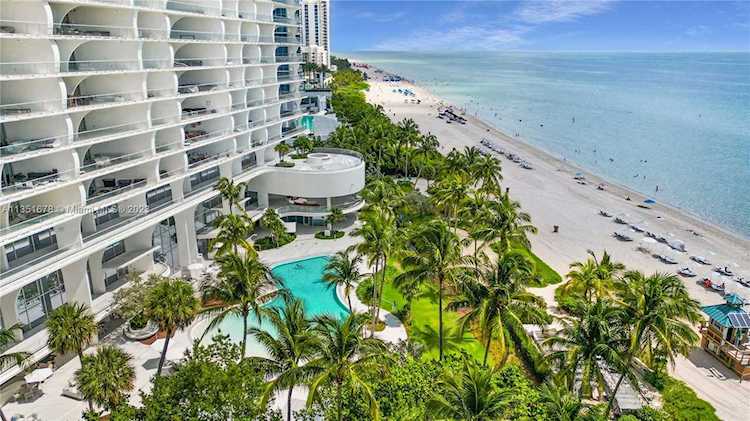 16901 Collins Ave #3403 Sunny Isles Beach, FL 33160