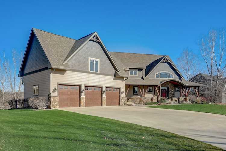 3153 Norcrest Avenue N Stillwater, MN 55082