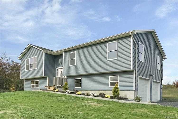 216 Bingham Rd Marlboro, NY 12542 | MLS H6218211 Photo 1