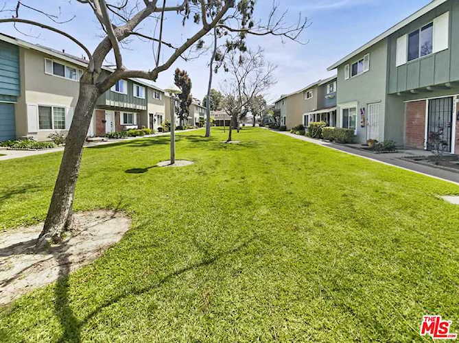 19898 Keswick Ln Huntington Beach, CA 92646 | MLS 23258205 Photo 1