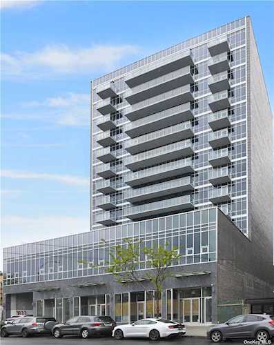 41-62 Bowne St #4G Flushing, NY 11355