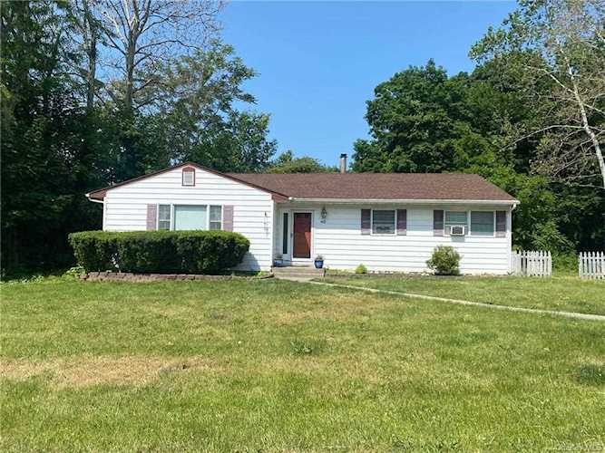 43 Oakdale Ave Poughkeepsie, NY 12601 | MLS H6251521 Photo 1