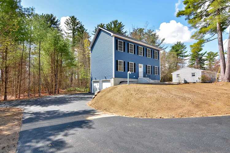 10 Spicket Ln Salem, NH 03079 | MLS 4950133 Photo 1