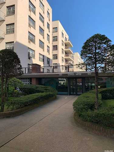 3845 Shore Parkway #2 Sheepshead Bay, NY 11235
