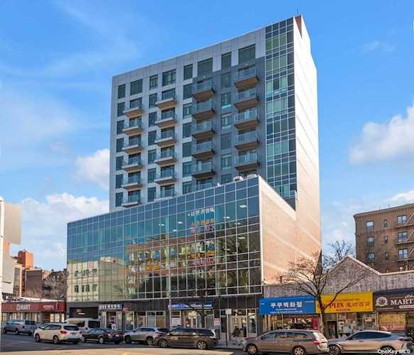 141-26 Northern Blvd #11B Flushing, NY 11354