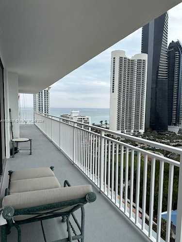 210 174th St #1909 Sunny Isles Beach, FL 33160