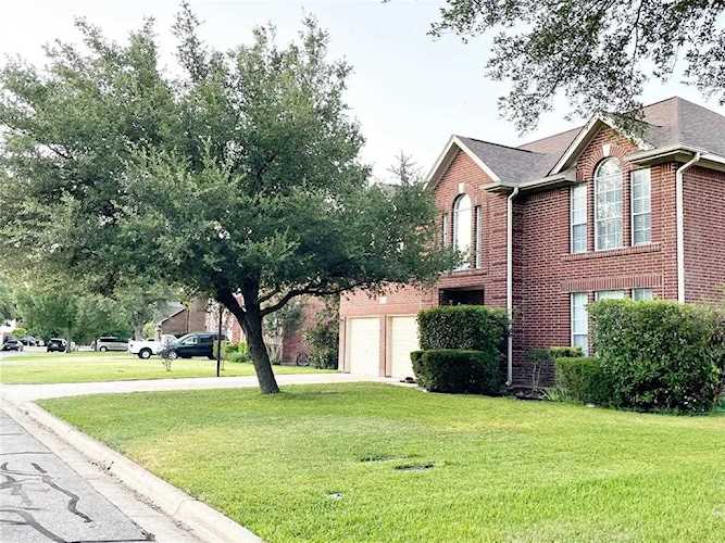 417 Thunderbay DR Georgetown, TX 78626