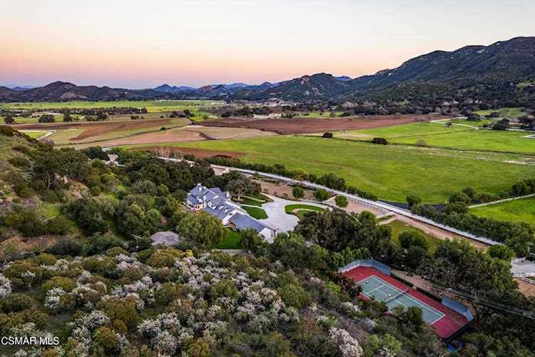 1515 Hidden Valley Rd Thousand Oaks, CA 91361