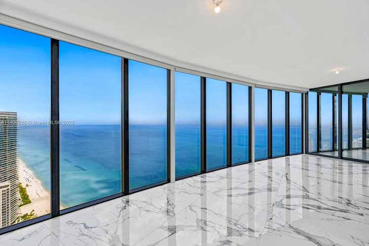 18555 Collins Ave #5405 Sunny Isles Beach, FL 33160