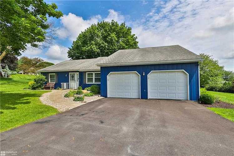 3959 Washington St Schnecksville, PA 18078