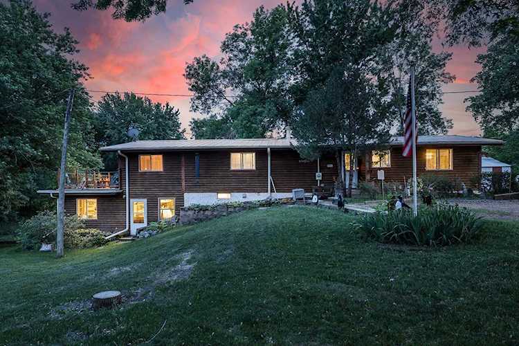 New Germany | Carver County | MLS 6386679 | 631 Broadway Street E Photo 1