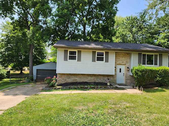 6679 Concord Drive Newburgh, IN 47630