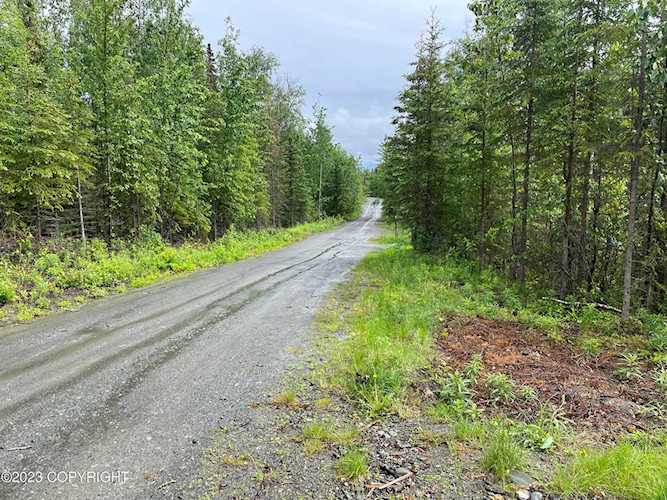 32825 Stream Ave Soldotna, AK 99669 MLS 237639