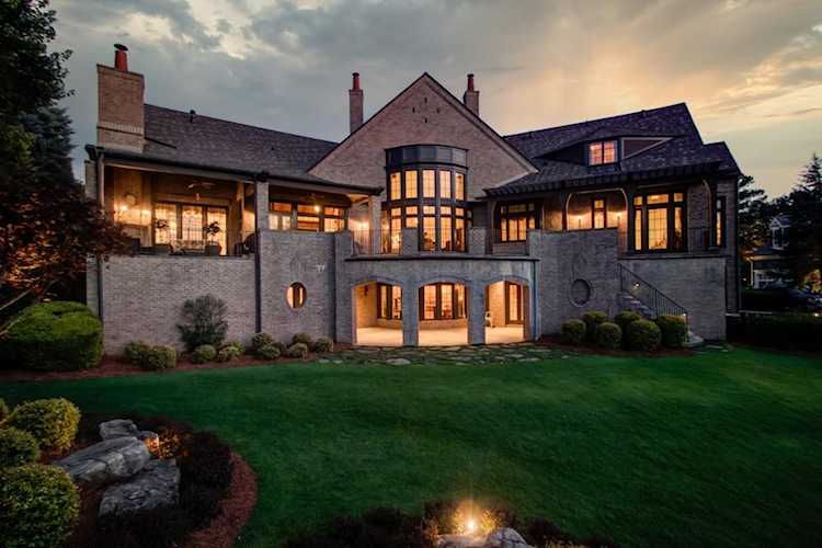 4595 Whitestone Way Suwanee, GA 30024