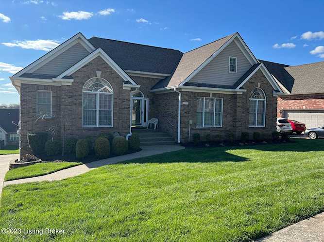 4010 Landherr Dr, Louisville, KY 40299 - Landherr Estates $409,500 Photo 1