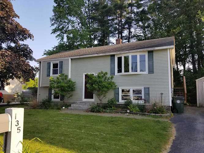 135 Charlotte St Manchester, NH 03103 | MLS 4955280 Photo 1
