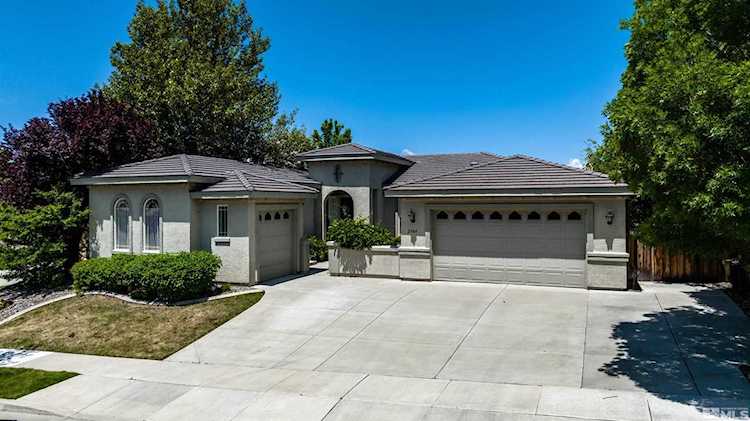 2904 Oxley Drive Sparks, NV 89436 | MLS 230002820 Photo 1