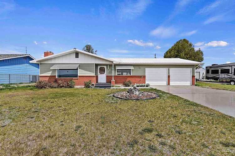 Build Idaho- Prepare to be Moved! Idaho's Ultimate Home Search Photo 1