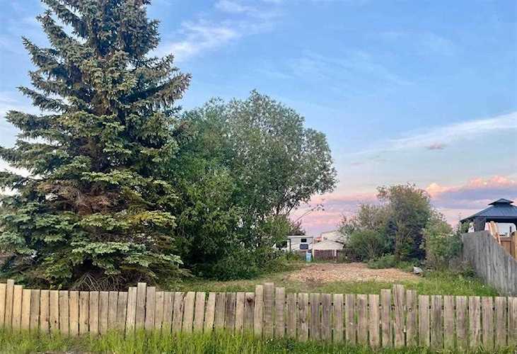184 Caouette Crescent Fort McMurray, AB T9K 2