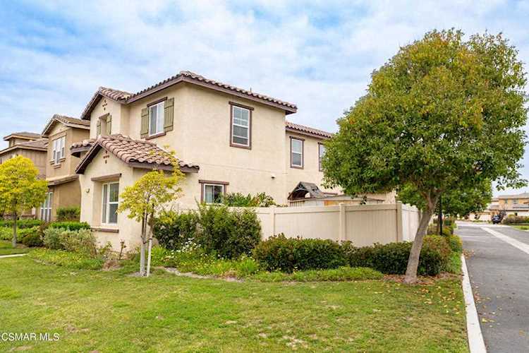 511 Nile River Dr Oxnard, CA 93036