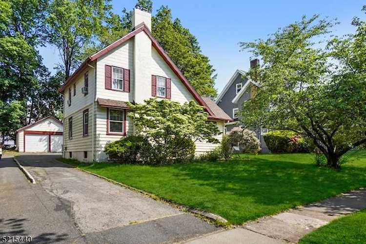 14 University Ct South Orange Village Twp., NJ Photo 1