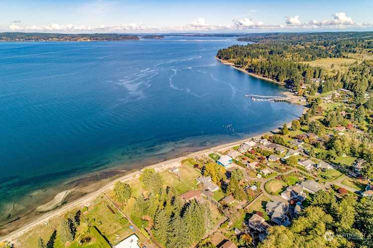 27564 Anchor Place NW Poulsbo, WA 98370