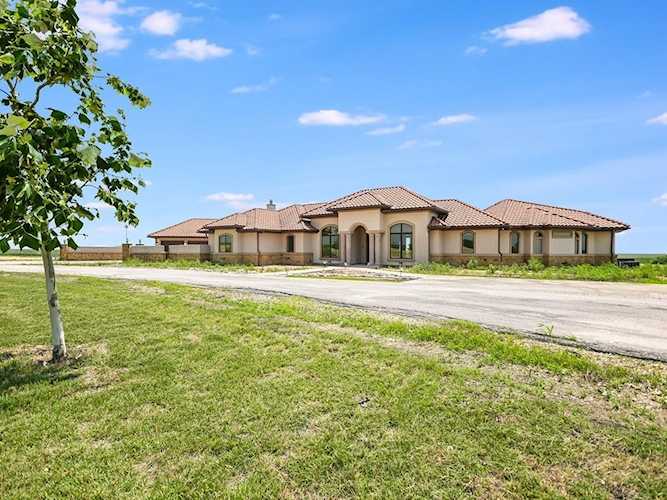 14502 Lund Carlson RD Coupland, TX 78615