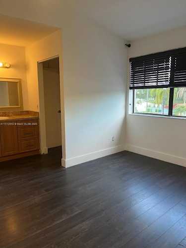 11622 NW 11th St Pembroke Pines, FL 33026