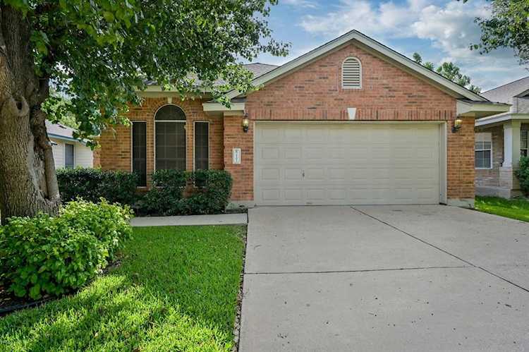 2202 Clover Ridge DR Cedar Park, TX 78613