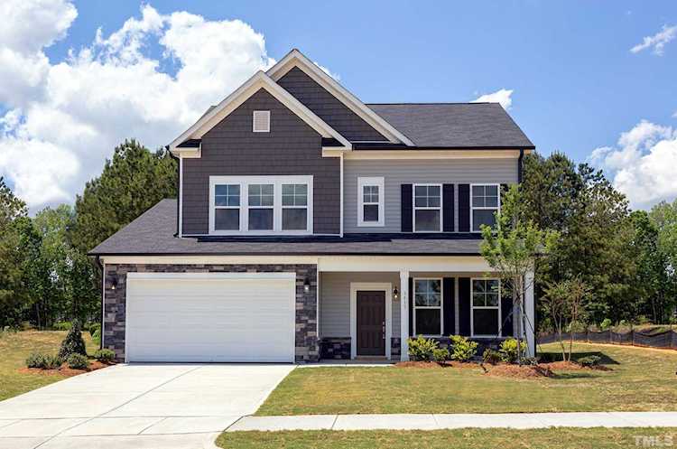 238 W Paige Wynd Drive Angier, NC 27501