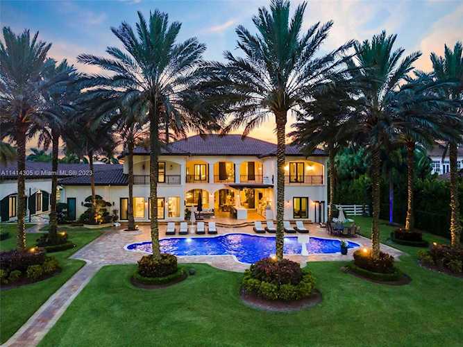 16745 Berkshire Ct Southwest Ranches, FL 33331