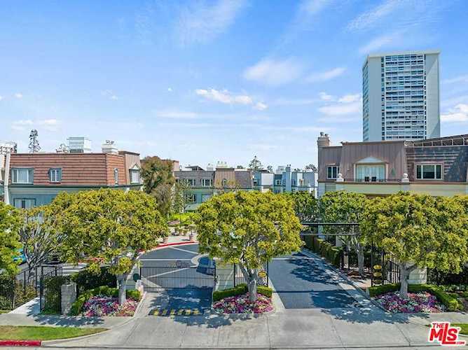 10118 Empyrean Way #204 Los Angeles, CA 90067