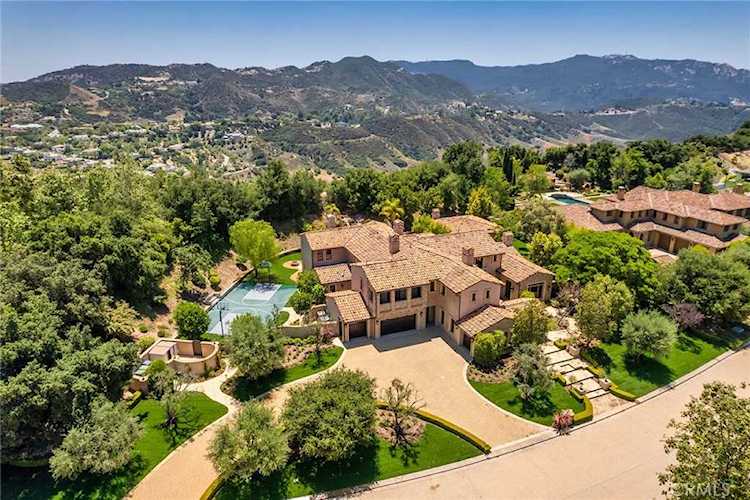 25262 Prado Del Grandioso Calabasas, CA 91302